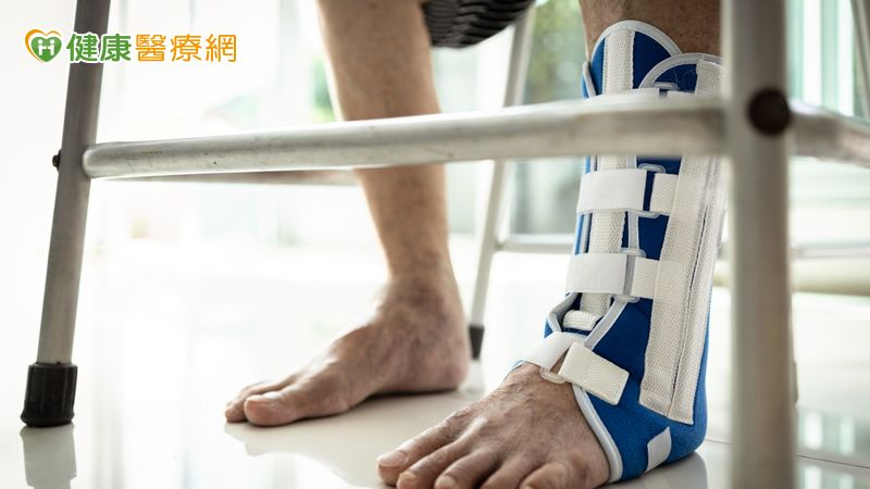 糖尿病足面臨截肢風險？醫：高壓氧整合治療有助爭取保肢機會 | yam News